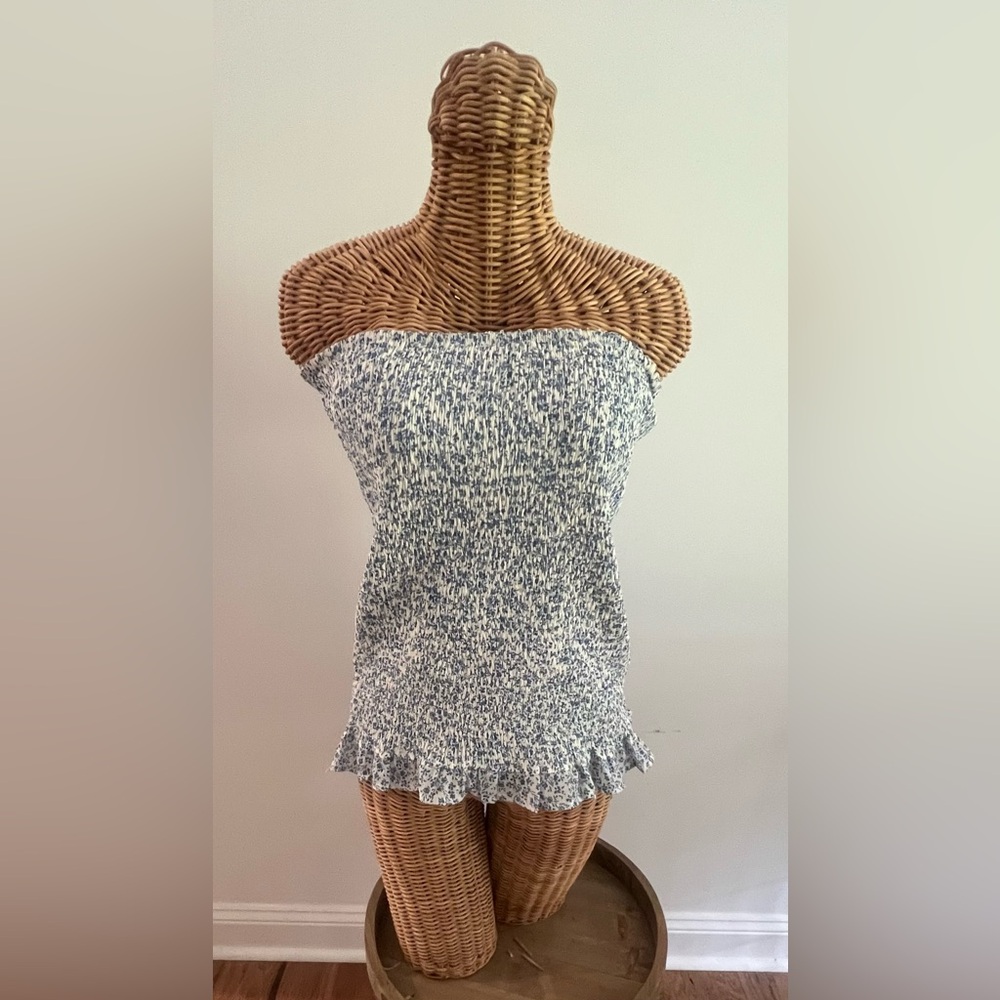 Lulus XL Blue and White Floral Sleeveless Peplum Tube Top